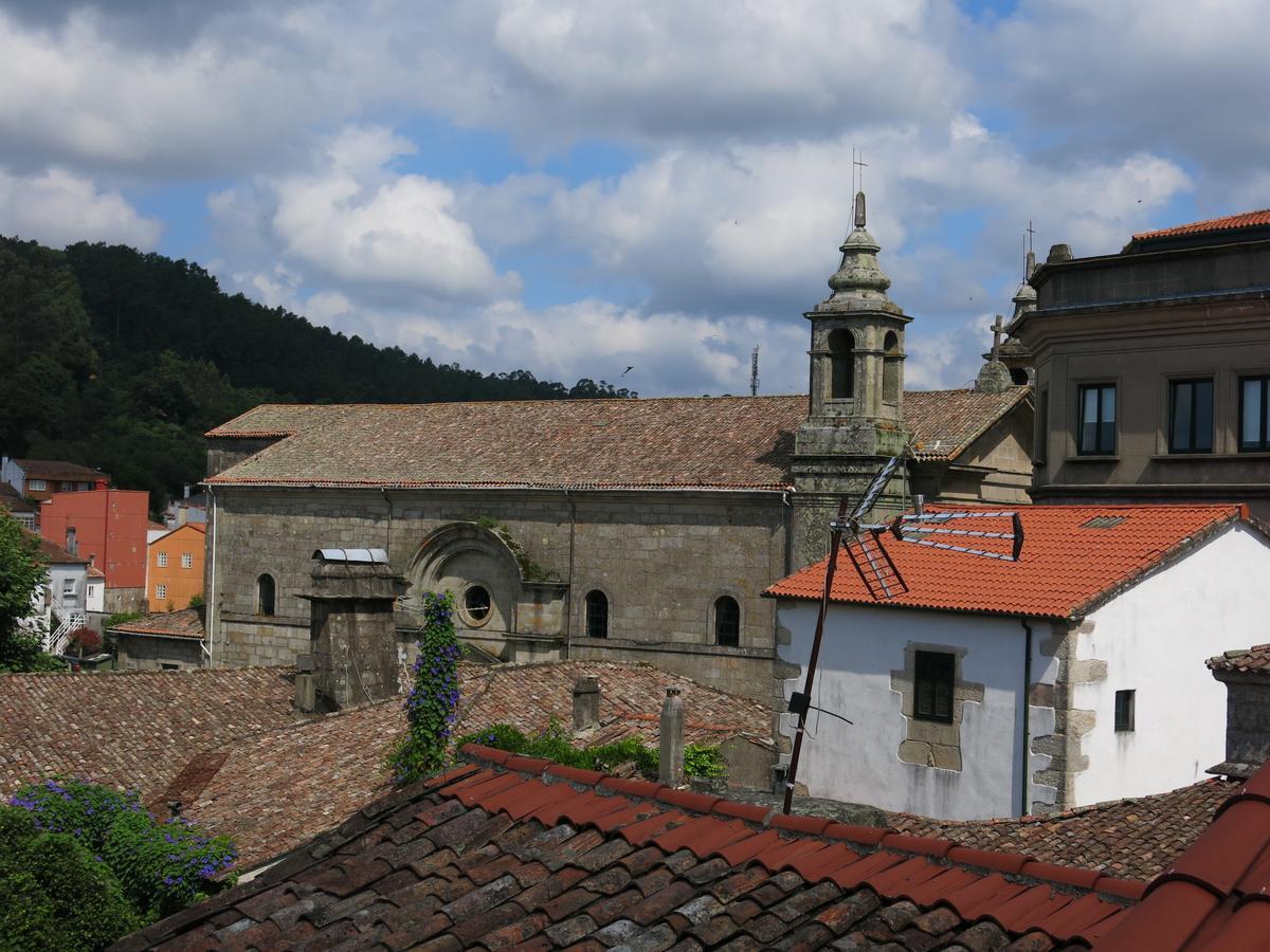 Hostal A Barca De Pedra *